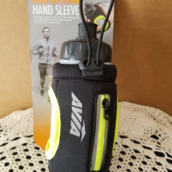 NWT Avia 12 oz water bottle - Picture 2 of 8